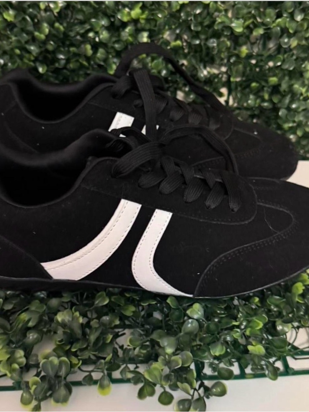 Women's Black Sneakers with White Side Stripe